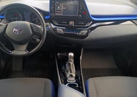 Toyota C-HR 2020, 2 л гибрид, CVT, передний привод, 55 975 км, Киев - 8/10