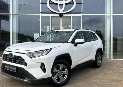 Toyota RAV4 2022, 2 л бензин, CVT, полный привод, 111 239 км, Киев - 1/10