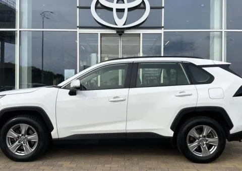 Toyota RAV4 2022, 2 л бензин, CVT, полный привод, 111 239 км, Киев - 3/10