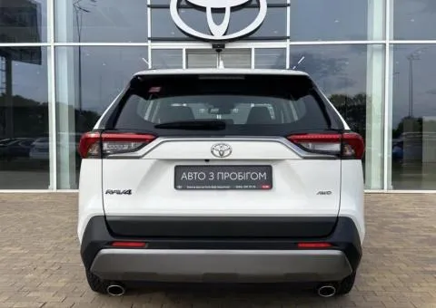 Toyota RAV4 2022, 2 л бензин, CVT, полный привод, 111 239 км, Киев - 4/10