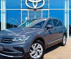 Volkswagen Tiguan 2022, 2 л бензин, автомат, полный привод, 129 553 км, Киев