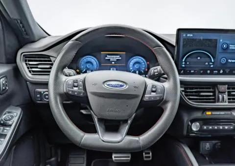 Ford Kuga 2025, 1.5 л бензин, автомат, передний привод, 69 тыс. км, Киев - 3/10