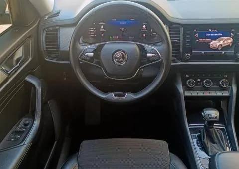 Skoda KODIAQ 2023, 2 л бензин, автомат, полный привод, 150 600 км, Киев - 9/10