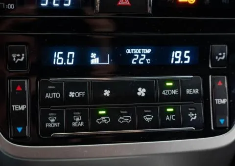 Toyota LAND CRUISER 2020, 4.5 л дизель, автомат, полный привод, 142 700 км, Киев - 7/10