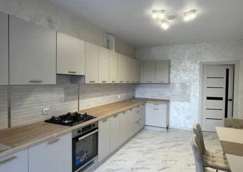 Продаж 2-кімнатної квартири, 84 м², вул. Проскурівського підпілля, Центр, Хмельницький - 3/10
