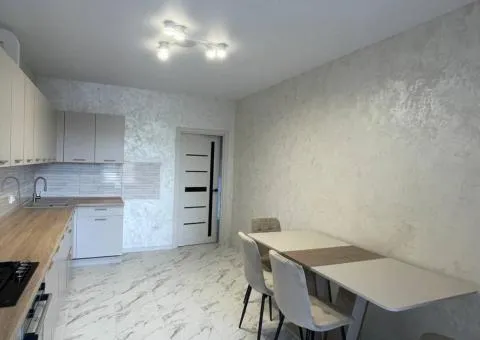Продаж 2-кімнатної квартири, 84 м², вул. Проскурівського підпілля, Центр, Хмельницький - 4/10