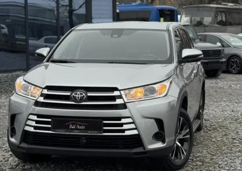 TOYOTA Highlander 2017, 2.6 л бензин, роботизована коробка передач, передній привід, Броди - 2/10