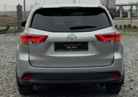 TOYOTA Highlander 2017, 2.6 л бензин, роботизована коробка передач, передній привід, Броди - 4/10