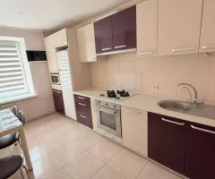 Продаж 3-кімнатної квартири, 66.5 м², вул. Довженка, Хмельницький