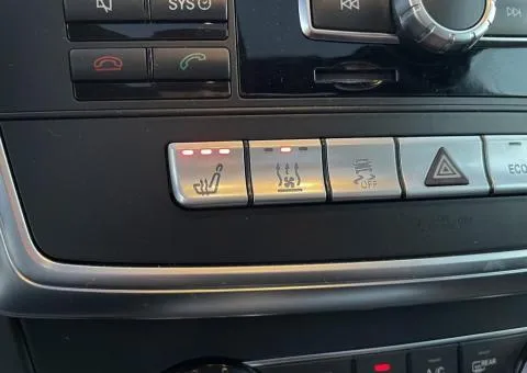Mercedes-Benz ML-Class 2013, Броди - 8/10