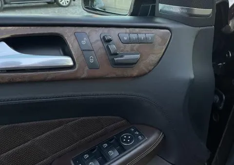 Mercedes-Benz ML-Class 2013, Броди - 10/10