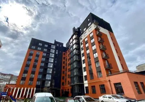 Продаж 3-кімнатної квартири, 84.88 м², вул. Панаса Мирного, Хмельницький - 1/10