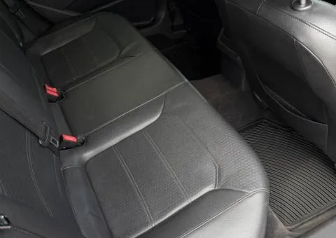 Volkswagen Passat 2013, 1.8 л бензин, автомат, передній привід, 200 тис. км, Запоріжжя - 8/9