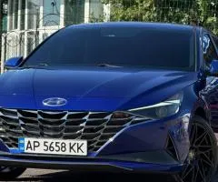 Hyundai Elantra 2021, 2 л бензин, автомат, передній привід, 102 тис. км, Запоріжжя