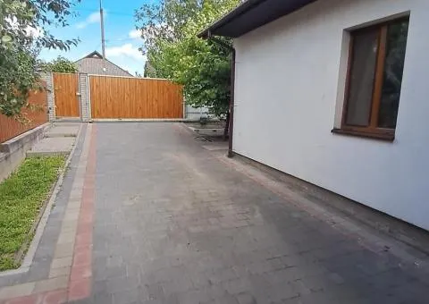 Продаж 4-кімнатного будинку, 123 м², вул. Ґданська, старе місто, Вінниця - 1/10