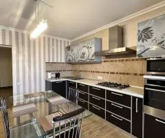 Продаж 3-кімнатної квартири, 102 м², вул. Келецька, Вишенька, Вінниця