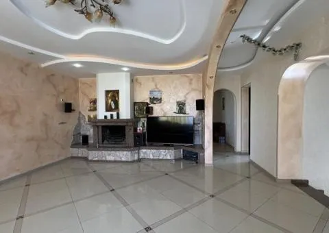 Продаж будинку, 248 м², вул. Леоніда Каденюка, Вишенька, Вінниця - 1/10