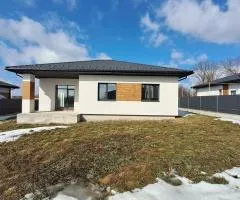 Продаж 3-кімнатного будинку, 120 м², вул. Василя Стуса, Ксаверівка