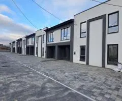 Продаж таунхауса, 123 м², 2 поверхи, Якушинці