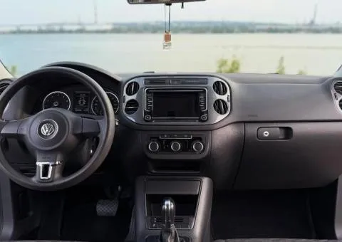 Volkswagen Tiguan 2013, 2 л бензин, автомат, кросовер, вул. Академіка Амосова, Запоріжжя - 10/10