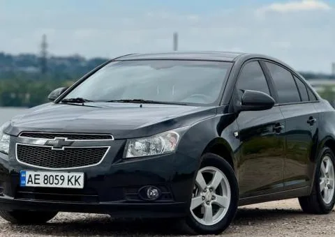 Chevrolet Cruze 2010, 1.6 л бензин, механіка, передній привід, 155 тис. км, Запоріжжя - 1/10