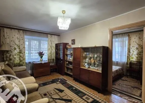 Продажа 2-комнатной квартиры, площадь 42 м², Центр, Винница - 1/10