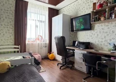 Продажа 2-комнатной квартиры, 73 м², Старый город, Винница - 5/10