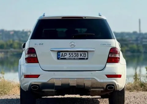 Mercedes ML-class 2009, 5.5 л газ/бензин, автомат, повний привід, Запоріжжя - 6/10