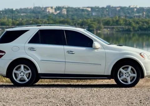 Mercedes ML-class 2009, 5.5 л газ/бензин, автомат, повний привід, Запоріжжя - 8/10