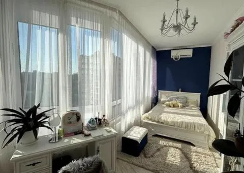 Продаж 3-кімнатної квартири, 96 м², ЖК «Резиденція», вул. Степана Бандери, Центр, Вінниця - 1/8