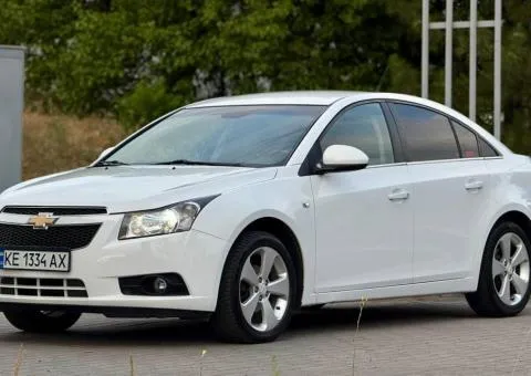 Chevrolet Cruze 2010, 1.8 л бензин, механіка, передній привід, 180 тис. км, Запоріжжя - 5/10