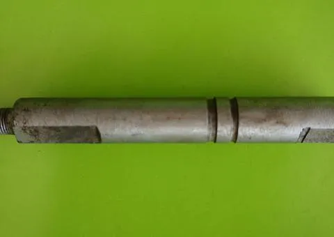 Вал водяного насоса ГАЗ-52, 53, 24, УАЗ