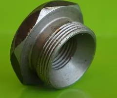 Гайка (пробка) головки компресора МТЗ, ЮМЗ, Т-40, Бичок