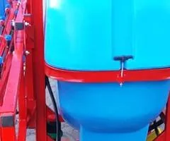 Обприскувач до трактора навісний Wirax 600 літрів (штанга 14 метрів)