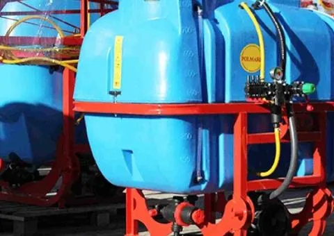Польовий обприскувач 800 літрів (штанга 14 метрів, низька бочка) Polmark до трактора навісний - 7/10