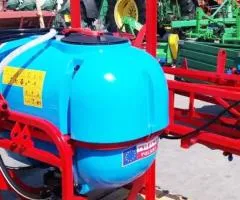Польовий обприскувач (оригінальна польська бочка Bjardzky 300л з рукомийником, штанга 10 метрів)