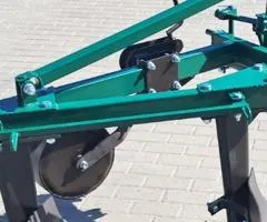 Двокорпусний плуг ПН-225 ВН (стійка 60см, польський леміш, максимум регулювань) до мінітрактора