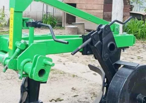 Two-body plow 2-25 heavy (deep tillage up to 30 cm) Bomet for tractor from 25 hp - 3/10