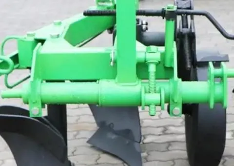 Two-body plow 2-25 heavy (deep tillage up to 30 cm) Bomet for tractor from 25 hp - 6/10