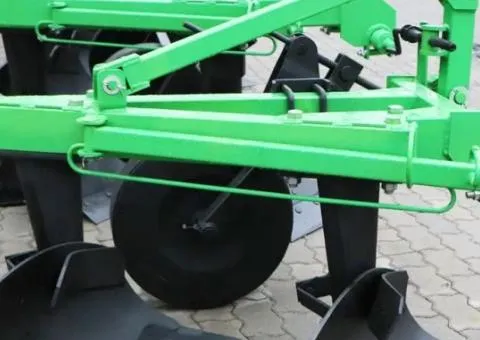 Two-body plow 2-25 heavy (deep tillage up to 30 cm) Bomet for tractor from 25 hp - 7/10