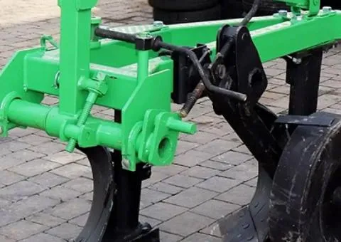Two-body plough Bomet 2-30 (deep ploughing to 30 cm) for tractor power from 35 hp - 6/10
