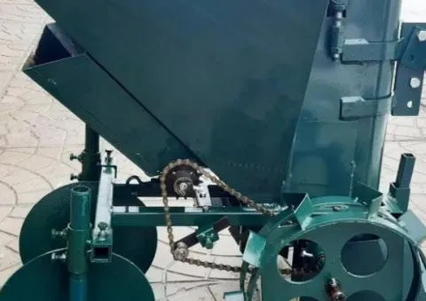Однорядна саджалка картопляна для мотоблока П-1ЦУ з ящиком міндобрив - 3/9