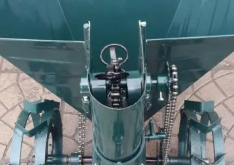 Однорядна саджалка картопляна для мотоблока П-1ЦУ з ящиком міндобрив - 5/9
