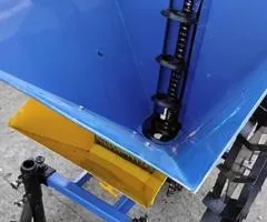 Мотоблочні картоплесаджалки з бункером для добрив на мотоблок
