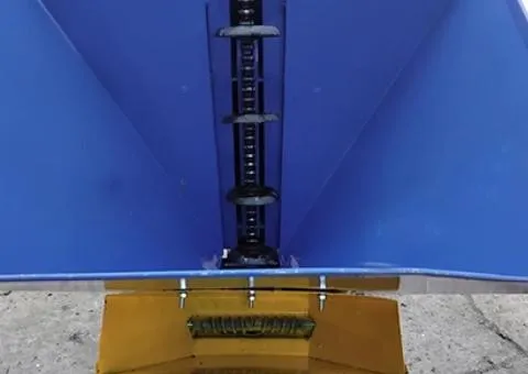 Мотоблочні картоплесаджалки з бункером для добрив на мотоблок - 2/6