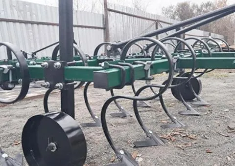 Стрільчатий культиватор 1,8 м двохрядний розбірний передпосівний паровий до трактора (11 лап на - 7/10