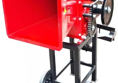 Branch shredder for walk-behind tractor RM-80M - 3/4