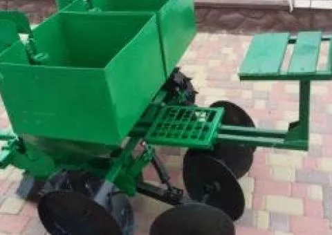 Two-row potato planter for mini tractor KSNM2A (disk ridger) - 3/7