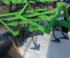Культиватор з котком 1,8 м стрільчатий трьохрядний передпосівний Бомет до трактора