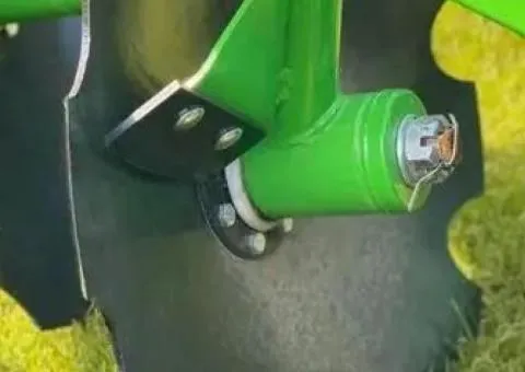 Навісний дископлуг 1,8 м з котком - грубоєм АГ до трактора Бомет від 60 к.с. - 6/9